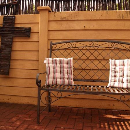 Ruresta Guesthouse Bloemfontein Eksteriør bilde