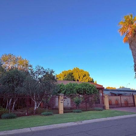 Ruresta Guesthouse Bloemfontein Eksteriør bilde