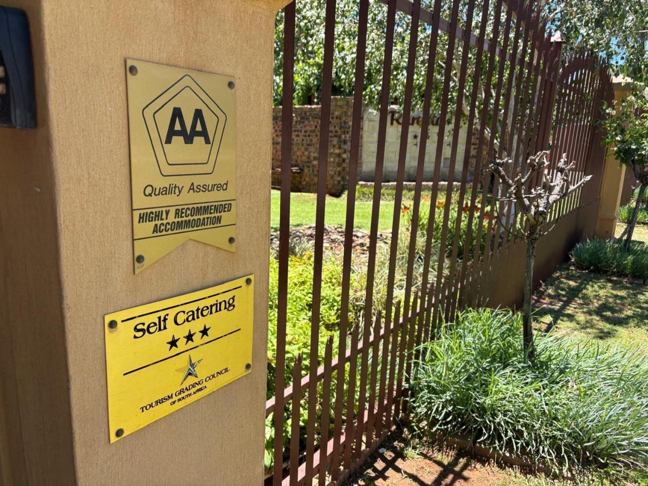 Ruresta Guesthouse Bloemfontein Eksteriør bilde